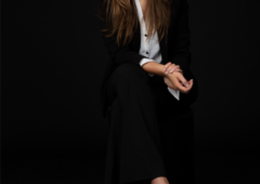 Laura Bloomer