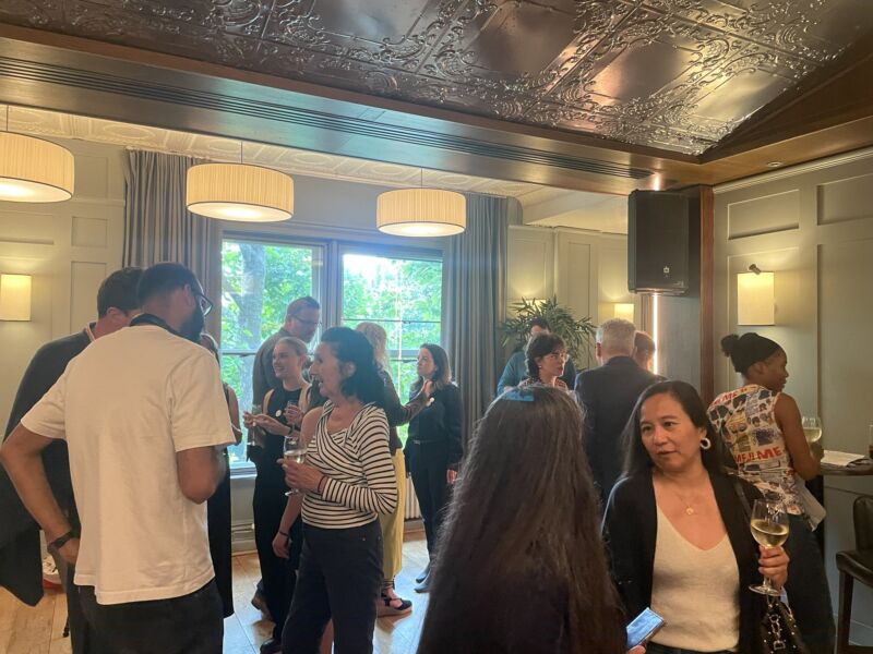 Image for the Tweet beginning: Wonderful to see some #ByteTheBook